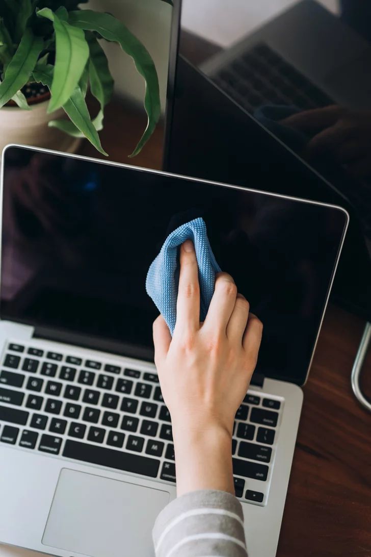 Device Cleaning Service